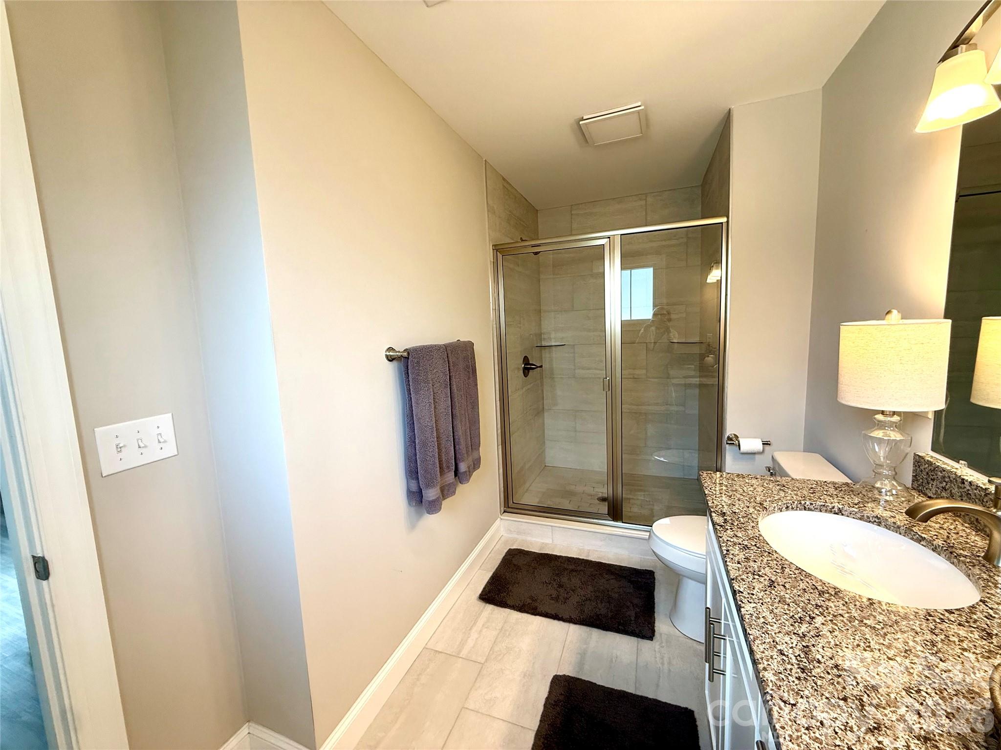 2636 2nd Street NE Hickory NC 28601