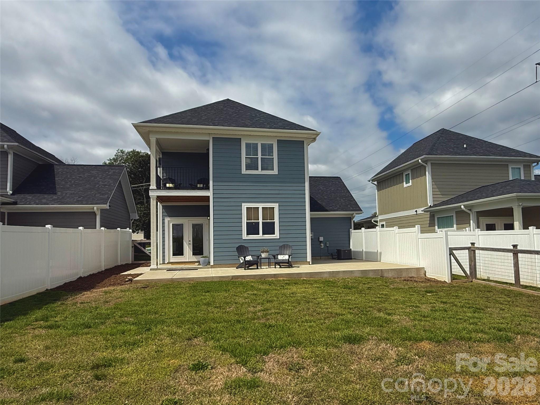 2636 2nd Street NE Hickory NC 28601