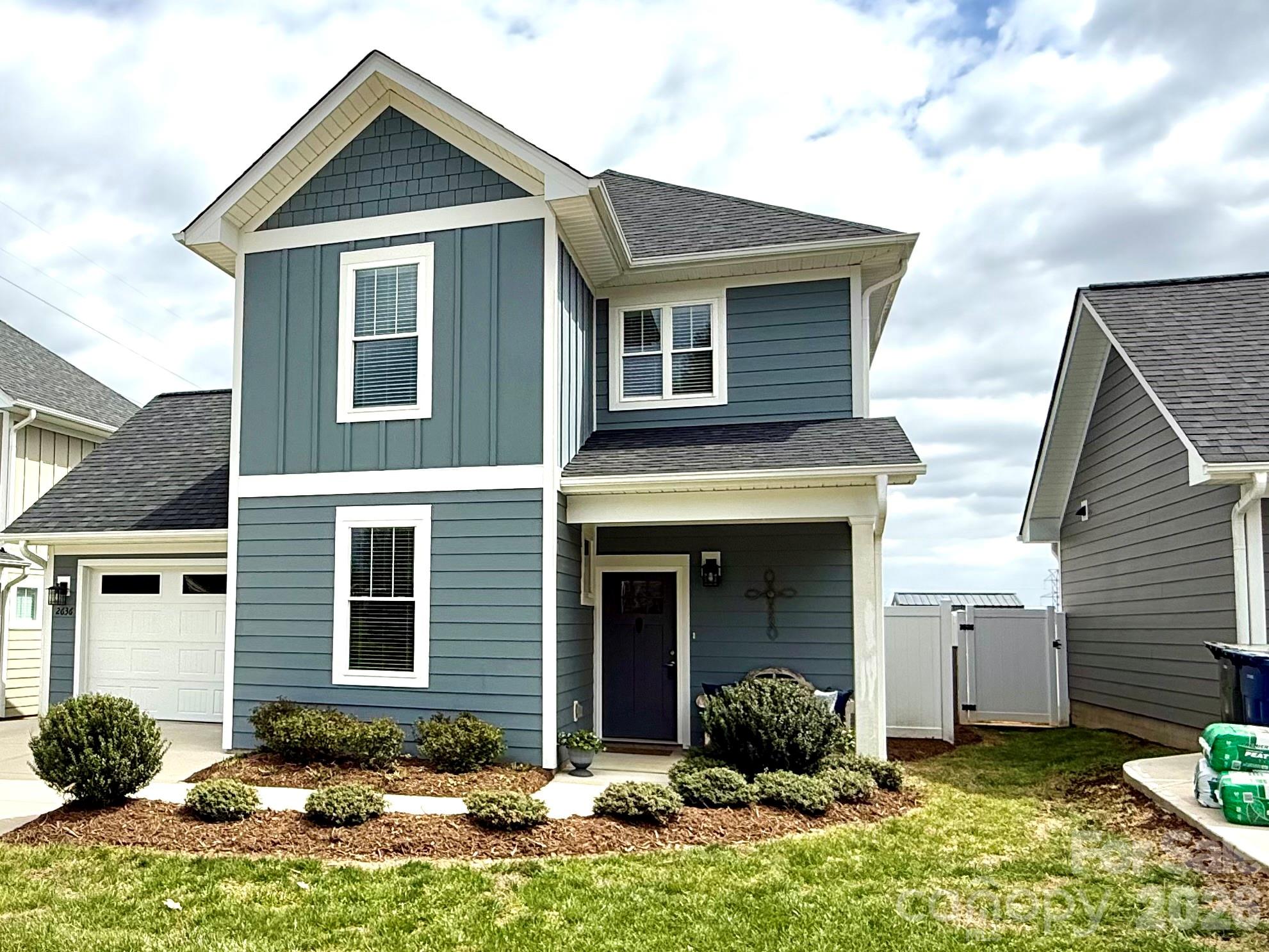 2636 2nd Street NE Hickory NC 28601