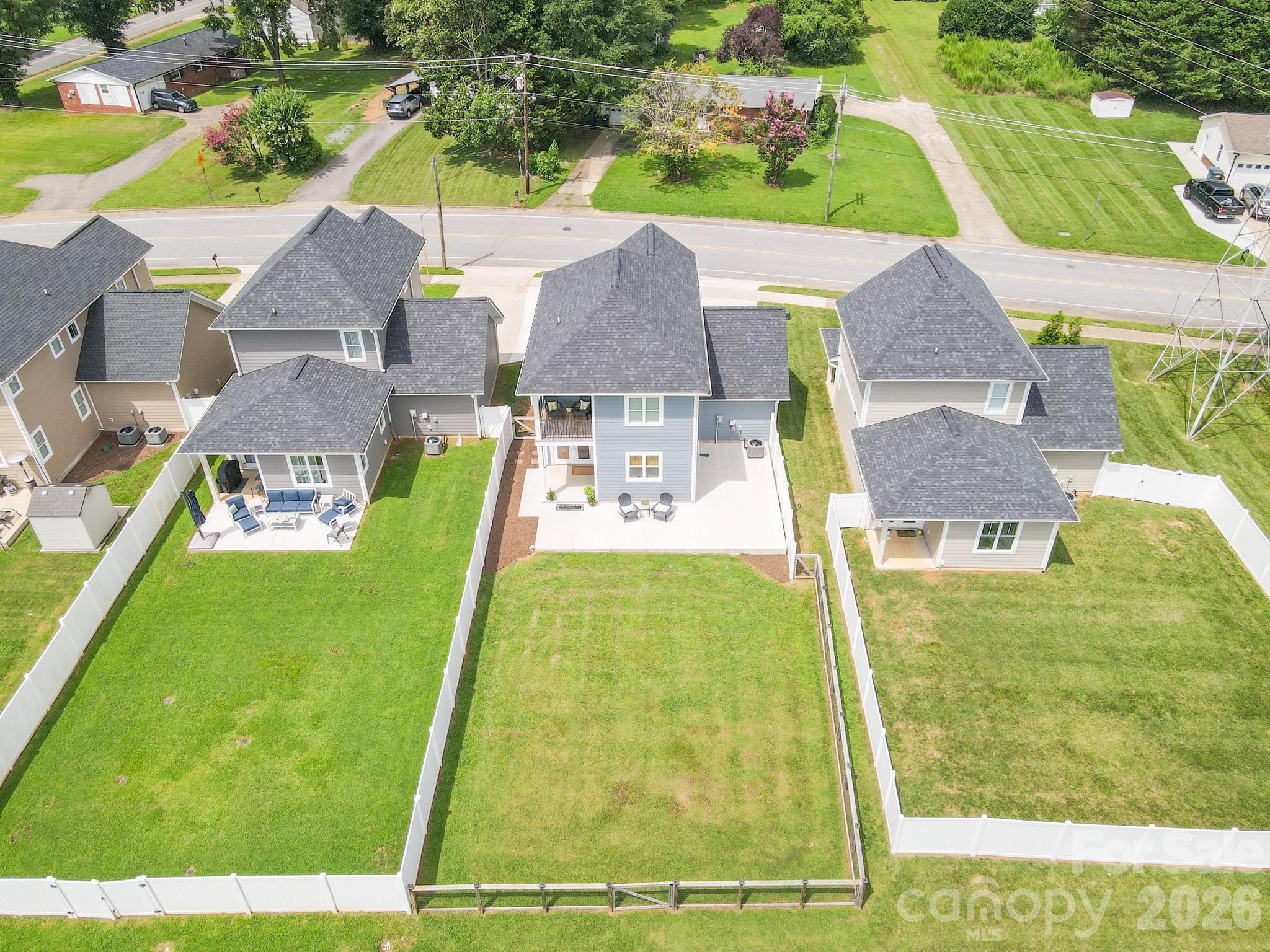 2636 2nd Street NE Hickory NC 28601