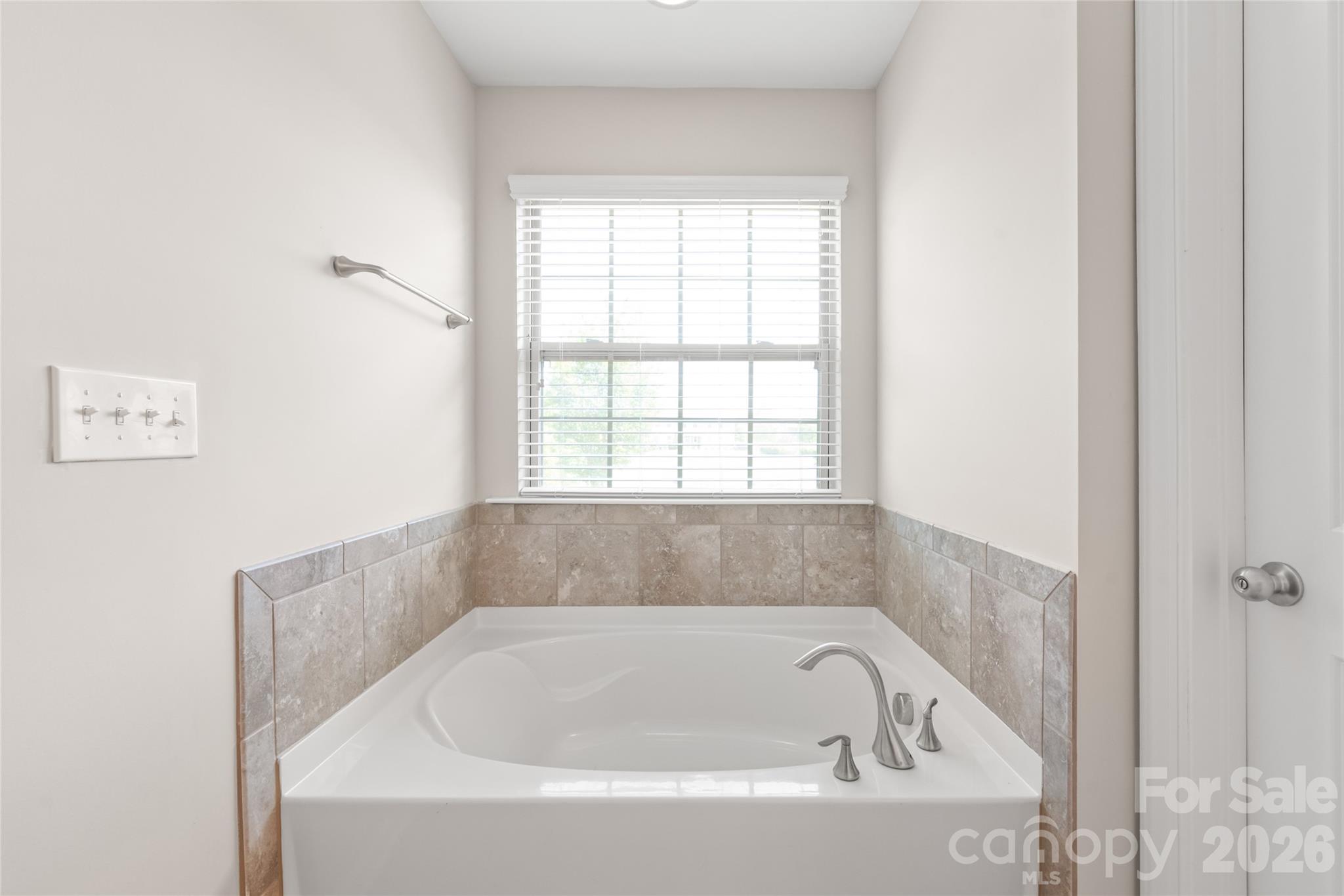 5662 Stonewells Drive Charlotte NC 28278