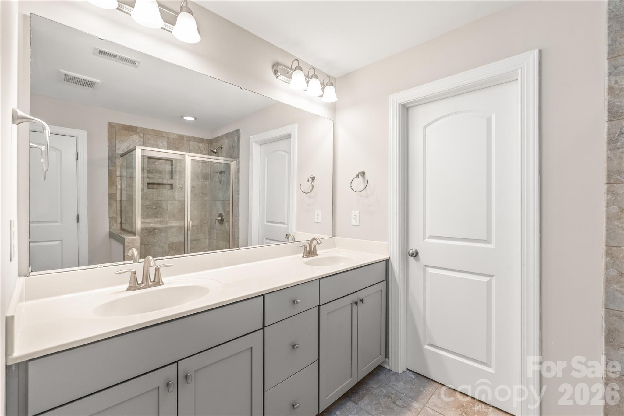 5662 Stonewells Drive Charlotte NC 28278