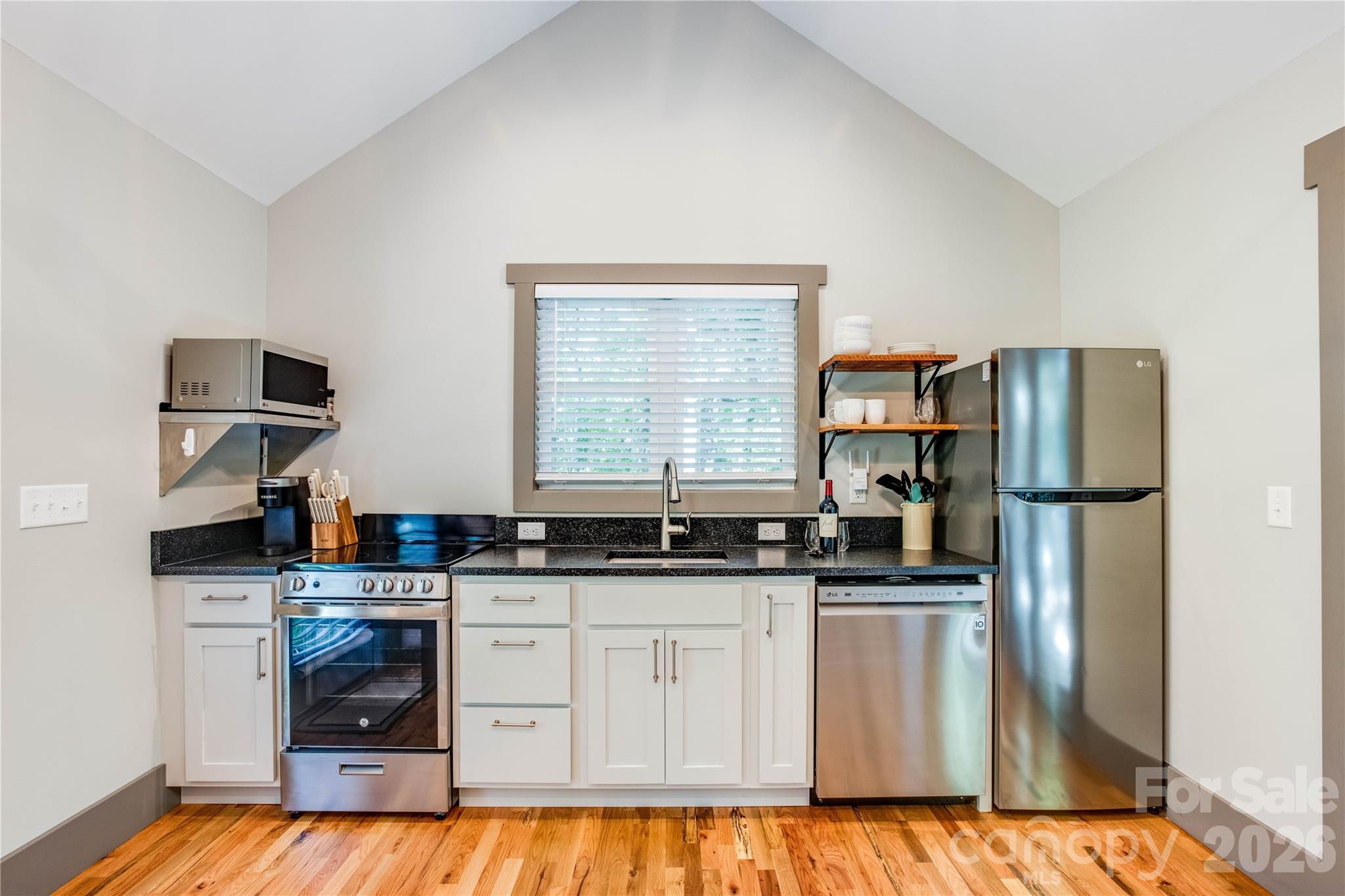 156 Ellerslie Acre Hendersonville NC 28739