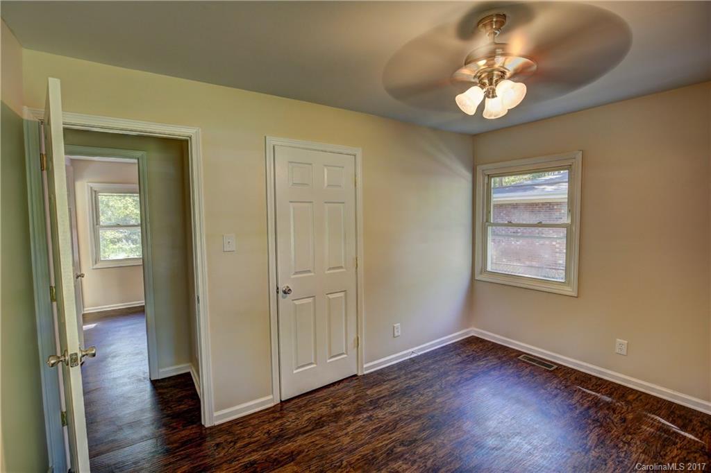 1008 Claremont Road Charlotte NC 28214