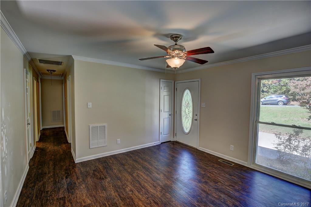 1008 Claremont Road Charlotte NC 28214