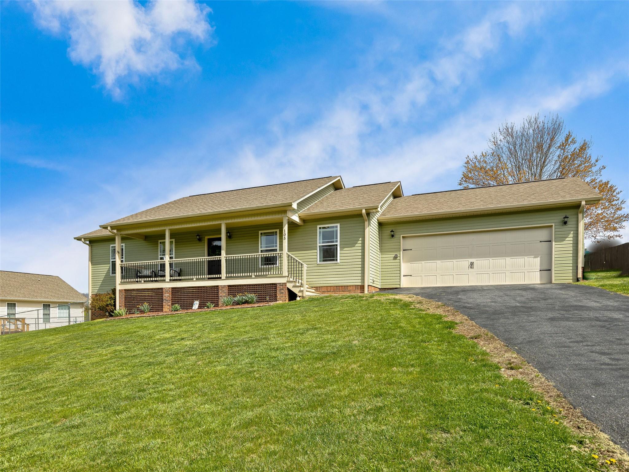 105 Littlefield Drive Candler NC 28715