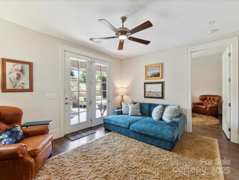 6531 Hazelton Drive Charlotte NC 28210