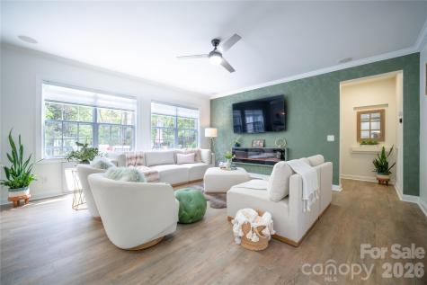 12058 Pelican Court Tega Cay SC 29708