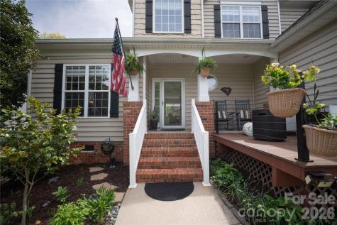 12058 Pelican Court Tega Cay SC 29708