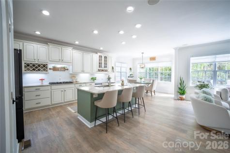 12058 Pelican Court Tega Cay SC 29708