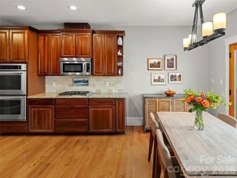 9 Stegall Lane Asheville NC 28805