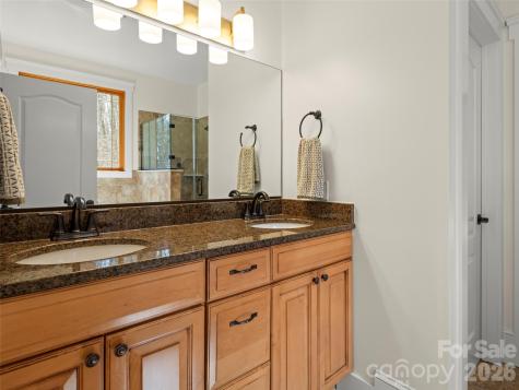 9 Stegall Lane Asheville NC 28805