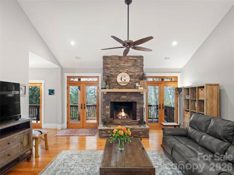 9 Stegall Lane Asheville NC 28805