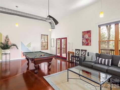 9 Stegall Lane Asheville NC 28805