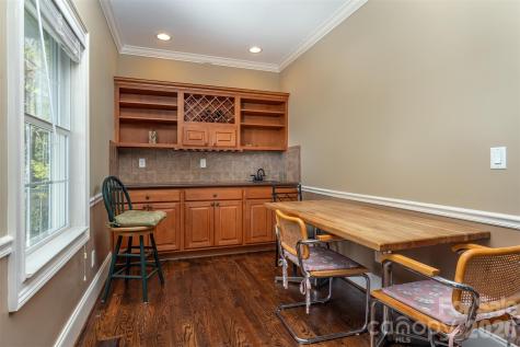 172 Sunny Ridge Road Hendersonville NC 28739