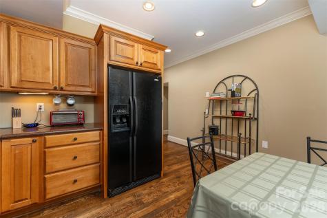 172 Sunny Ridge Road Hendersonville NC 28739