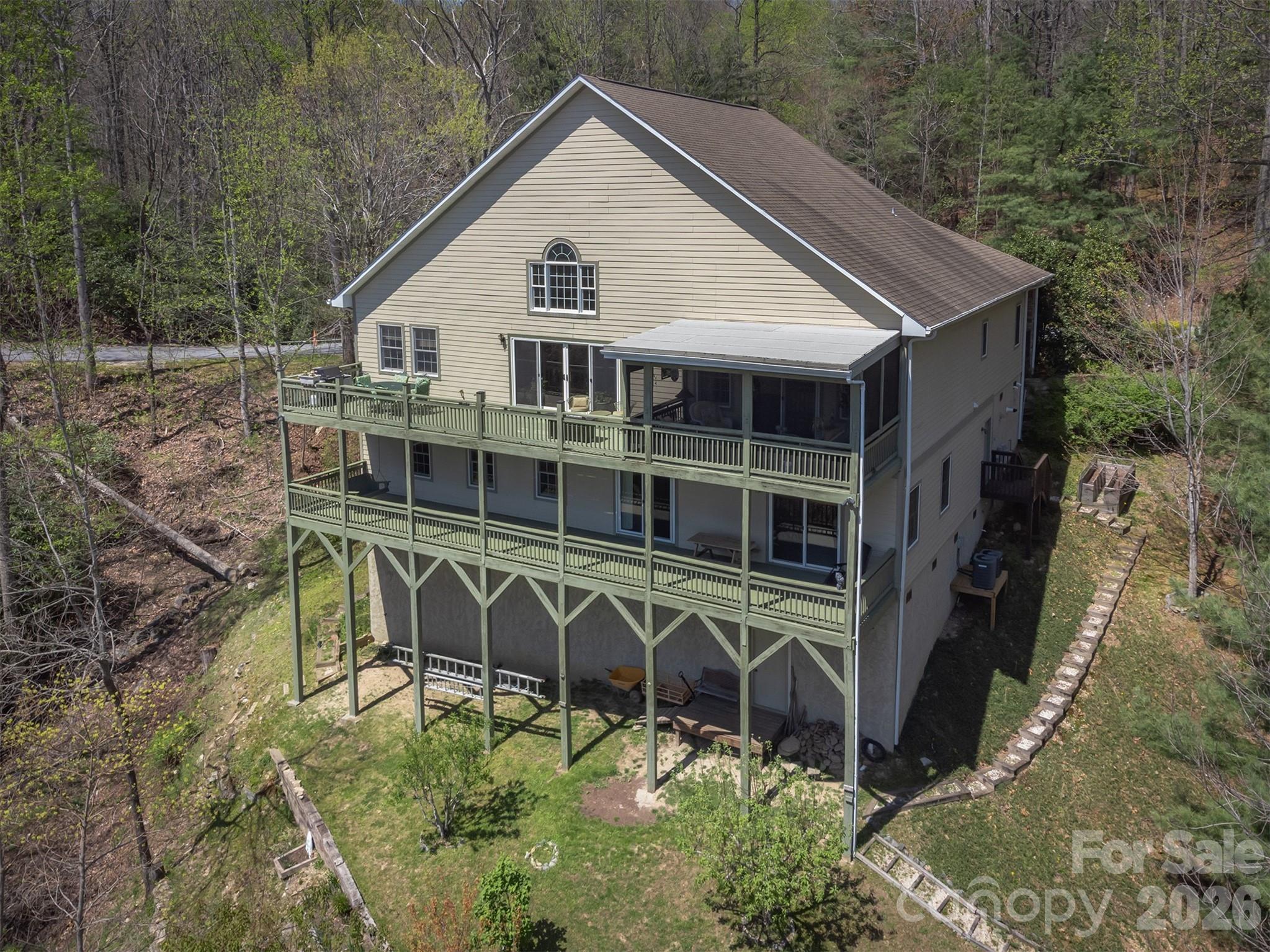 172 Sunny Ridge Road Hendersonville NC 28739