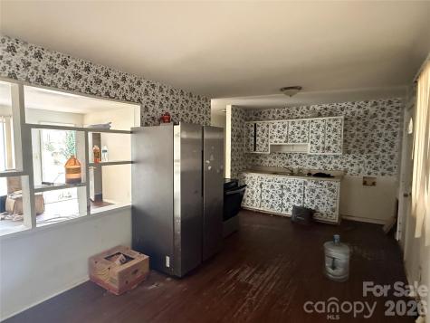 2732 Alleghany Street Charlotte NC 28208