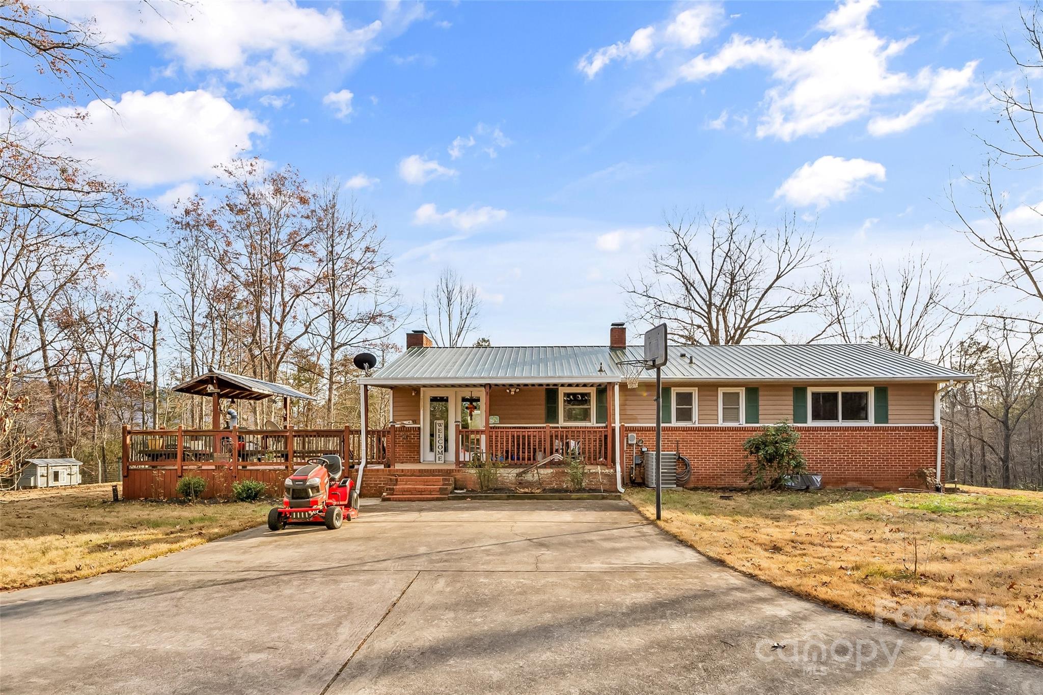 978 Moffitt Hill Road Old Fort NC 28762