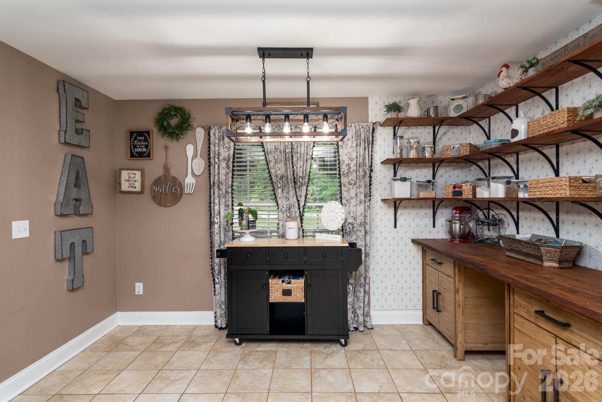 1091 Rollingwood Drive Claremont NC 28610