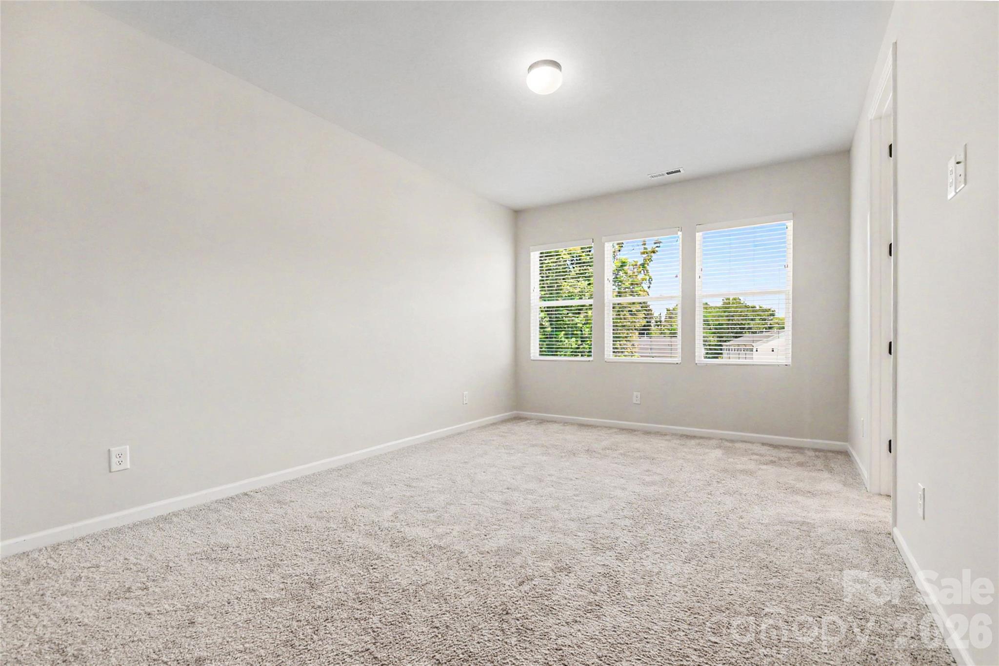 908 Kinsey Alley Charlotte NC 28217