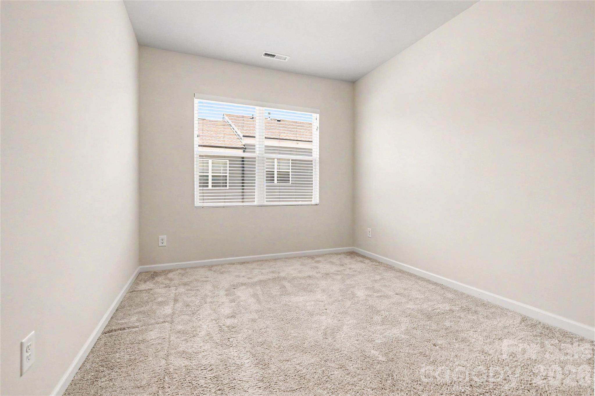 908 Kinsey Alley Charlotte NC 28217