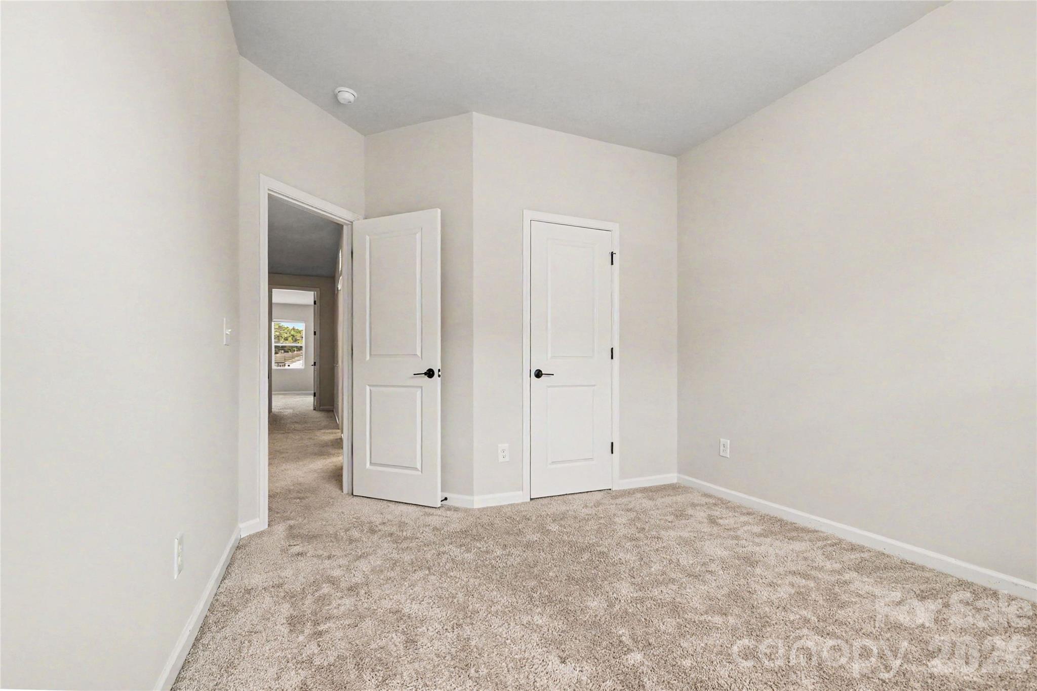 908 Kinsey Alley Charlotte NC 28217