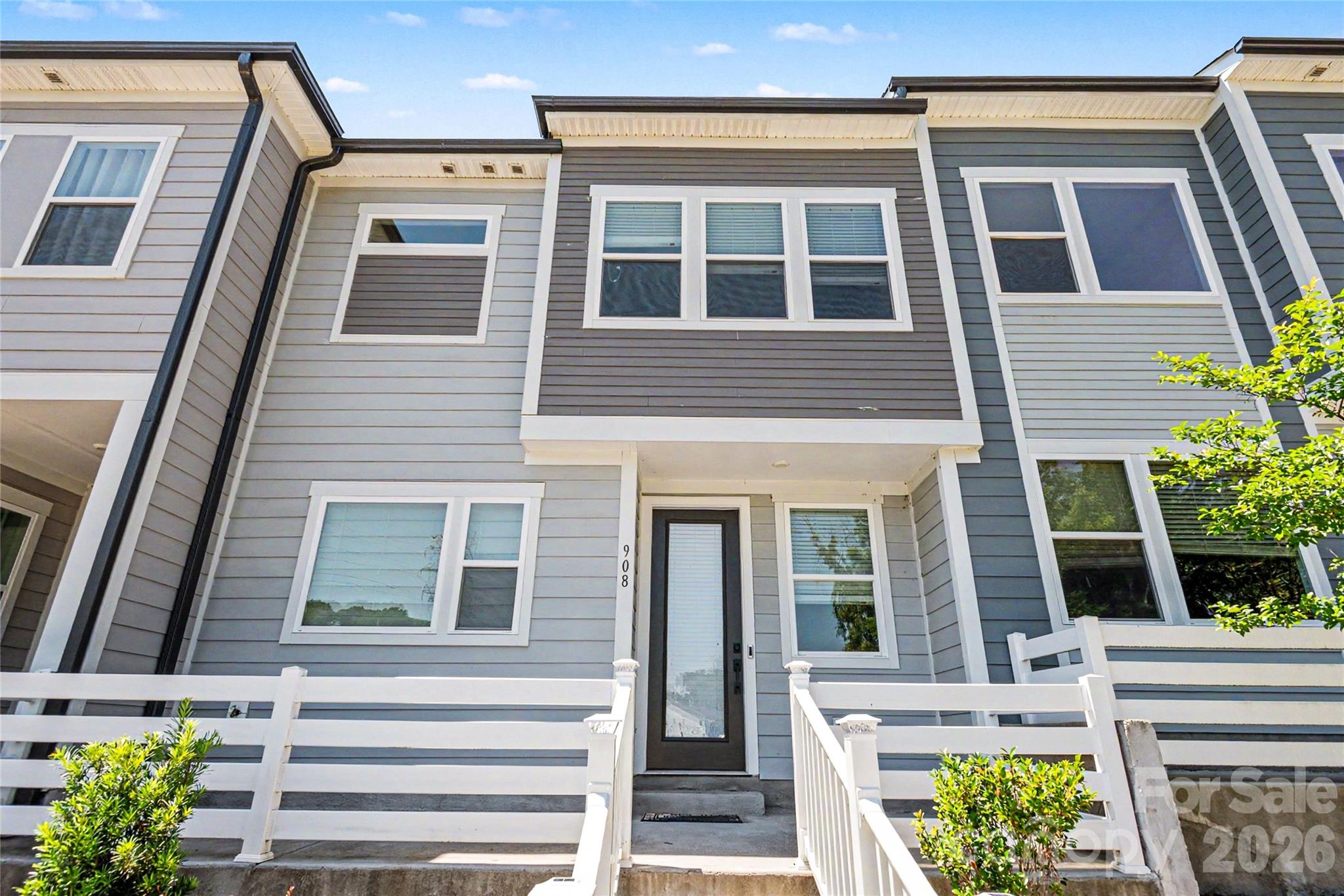 908 Kinsey Alley Charlotte NC 28217
