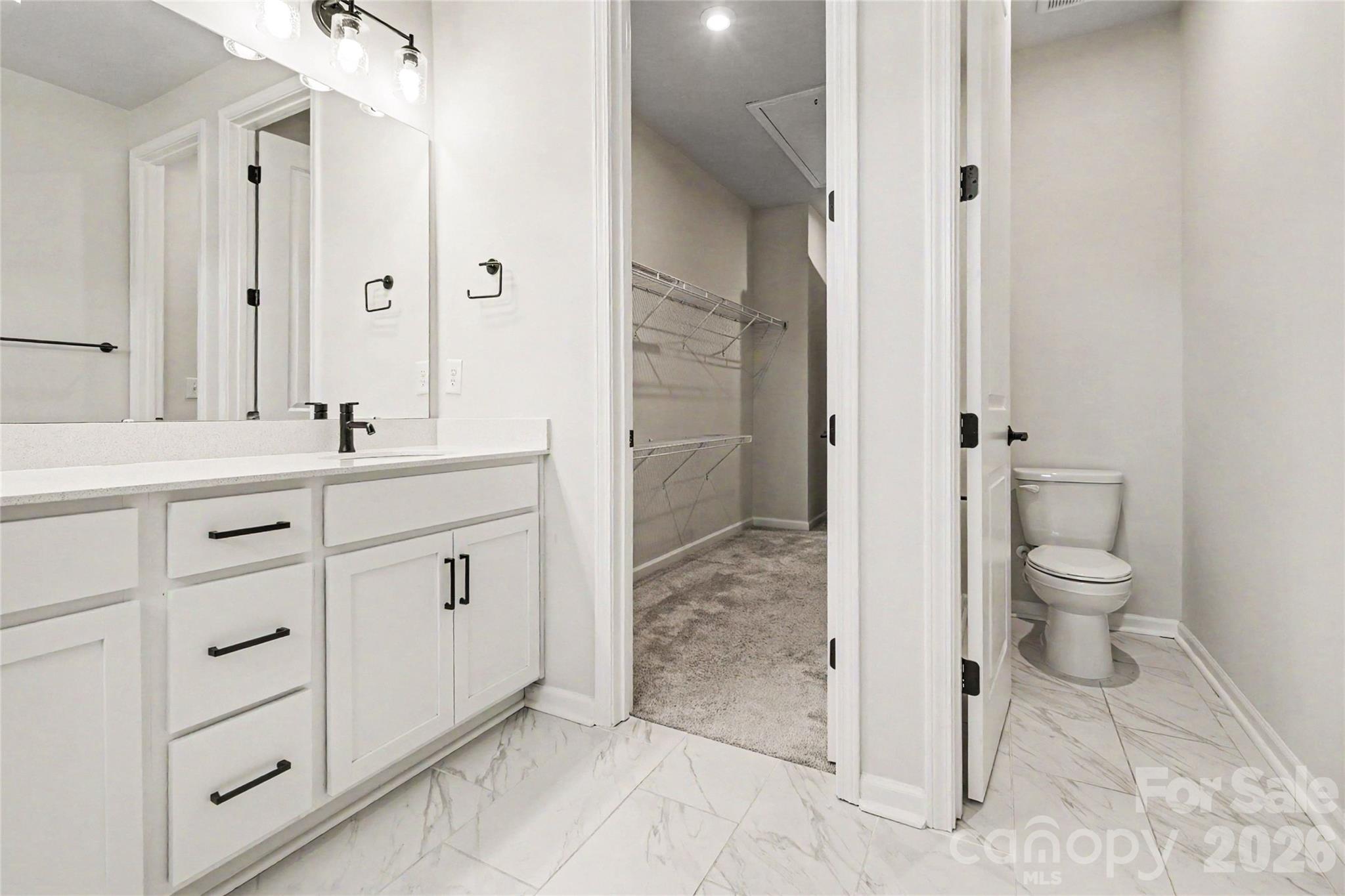 908 Kinsey Alley Charlotte NC 28217