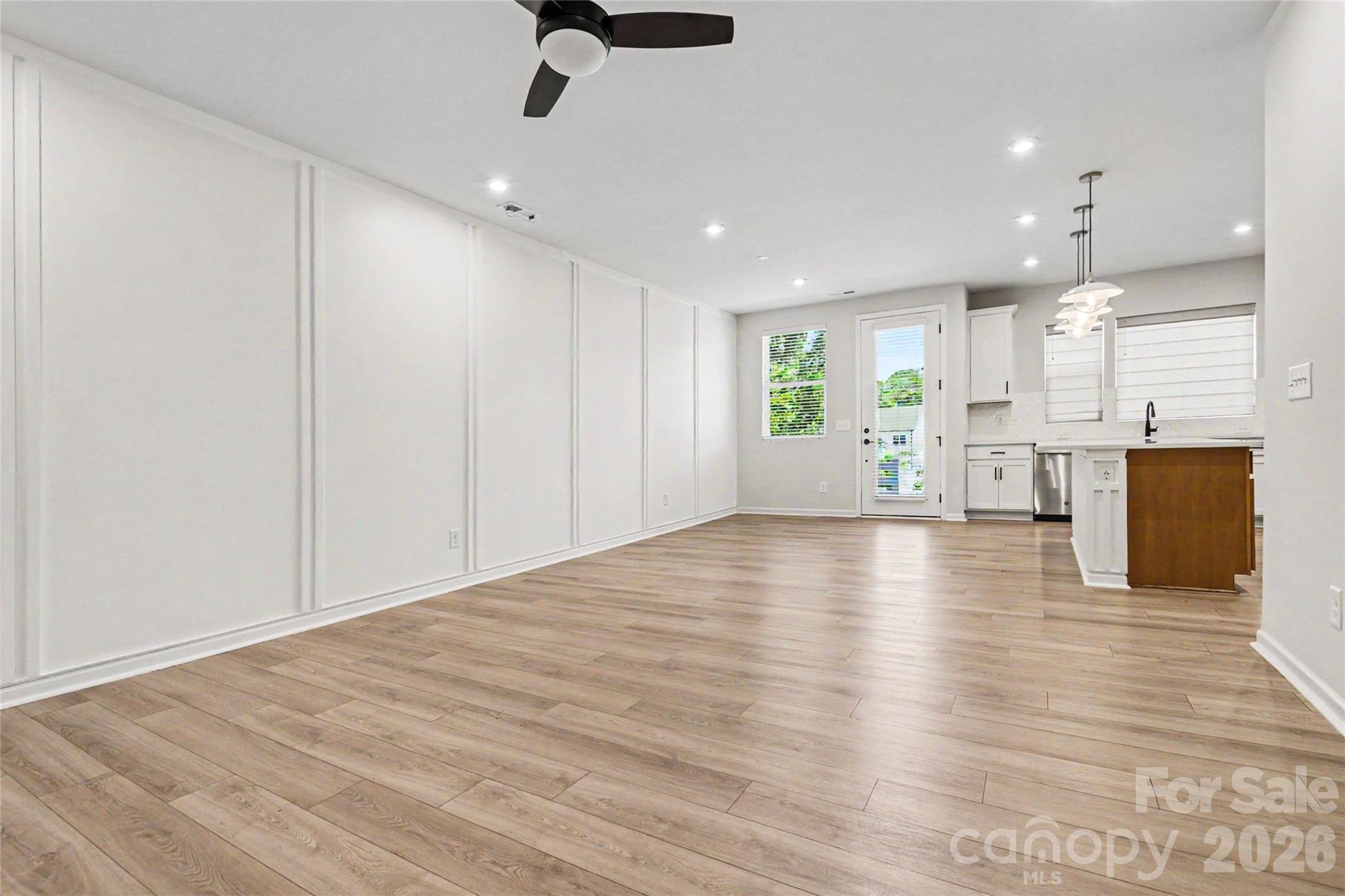 908 Kinsey Alley Charlotte NC 28217