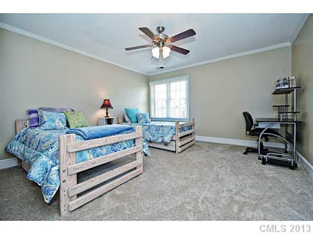 7317 Baltusrol Lane Charlotte NC 28210