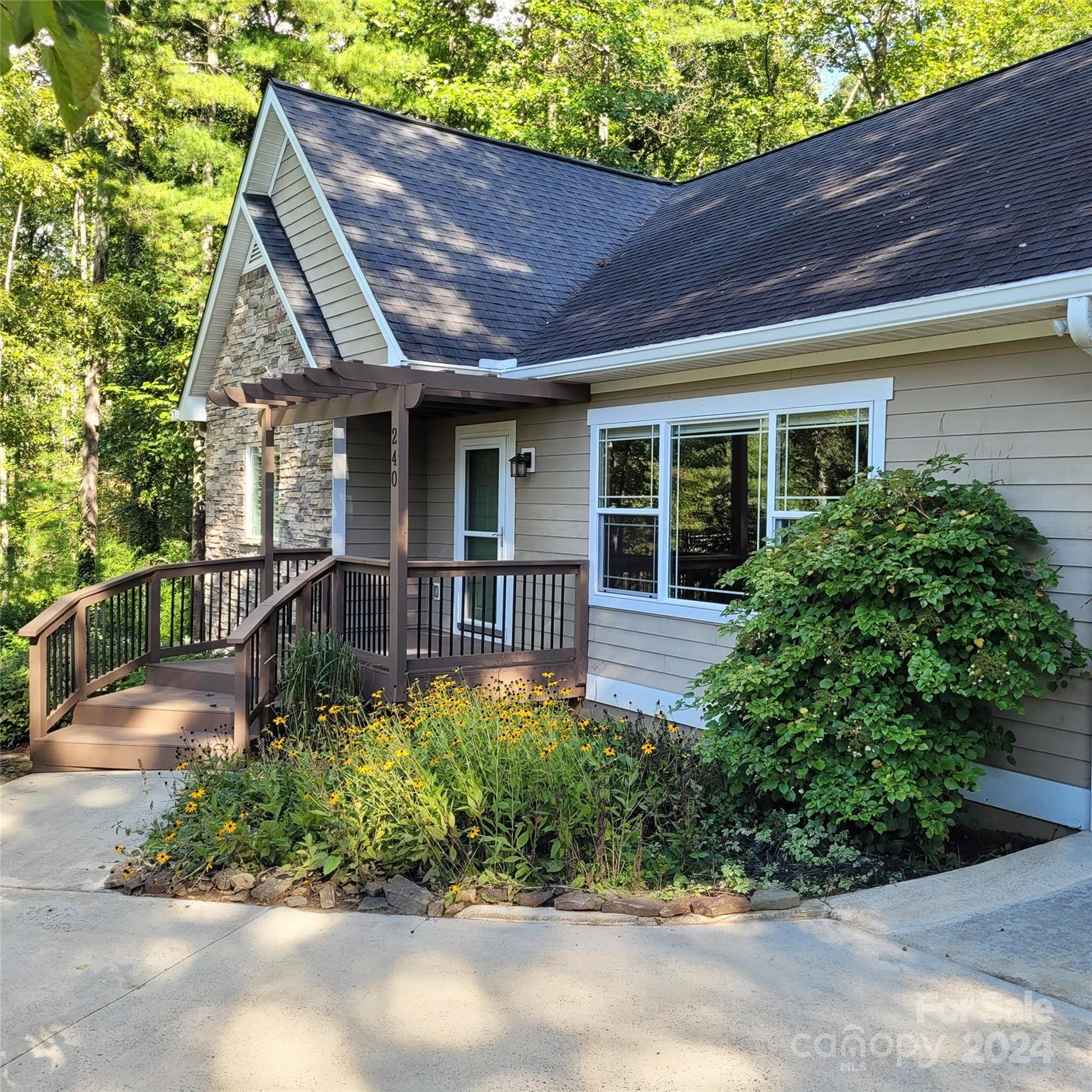 240 Christ School Road Arden NC 28704