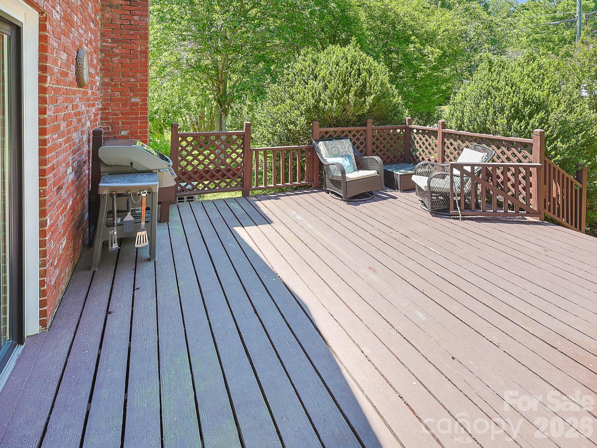 378 Dillingham Circle Asheville NC 28805