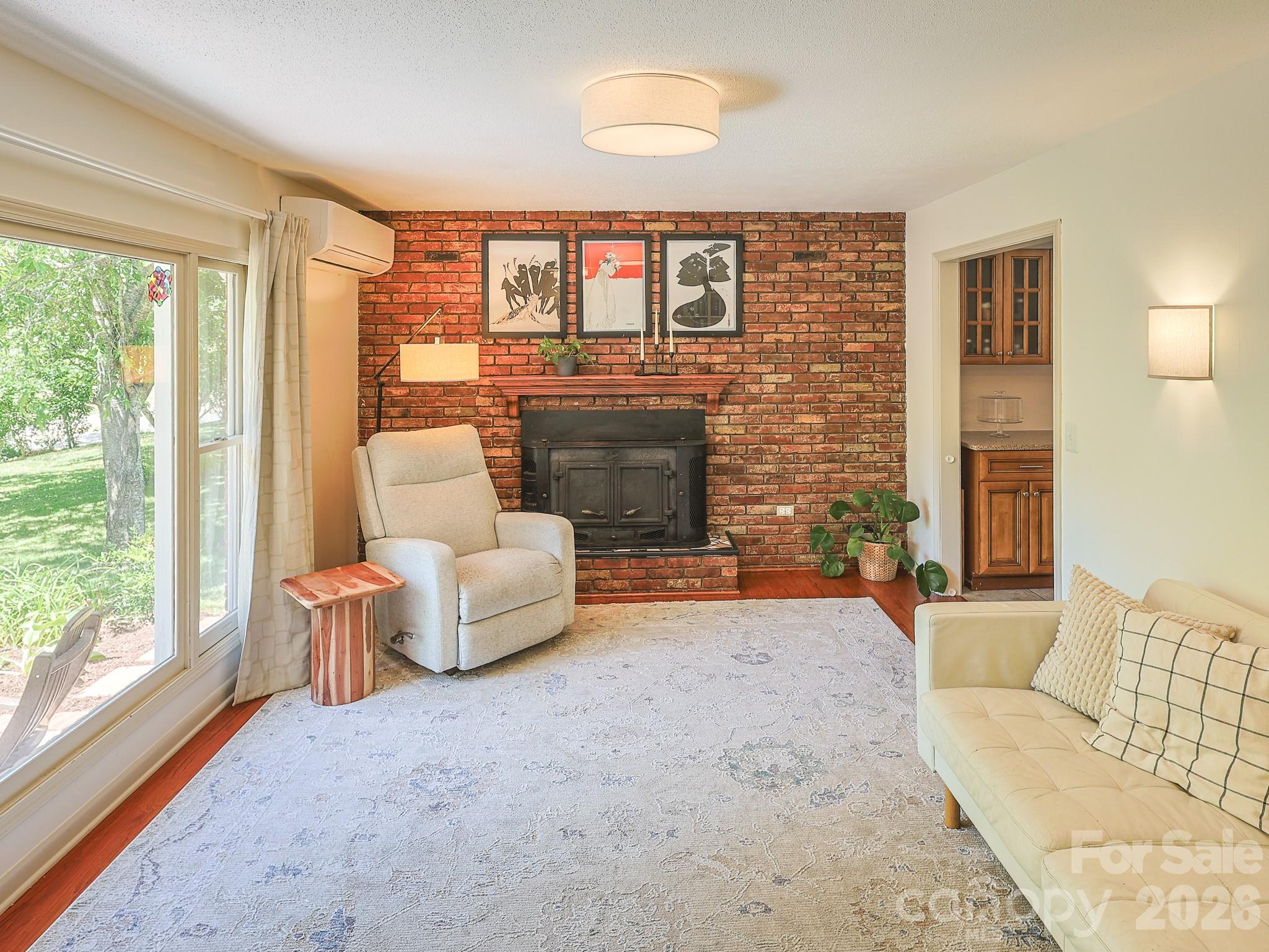 378 Dillingham Circle Asheville NC 28805