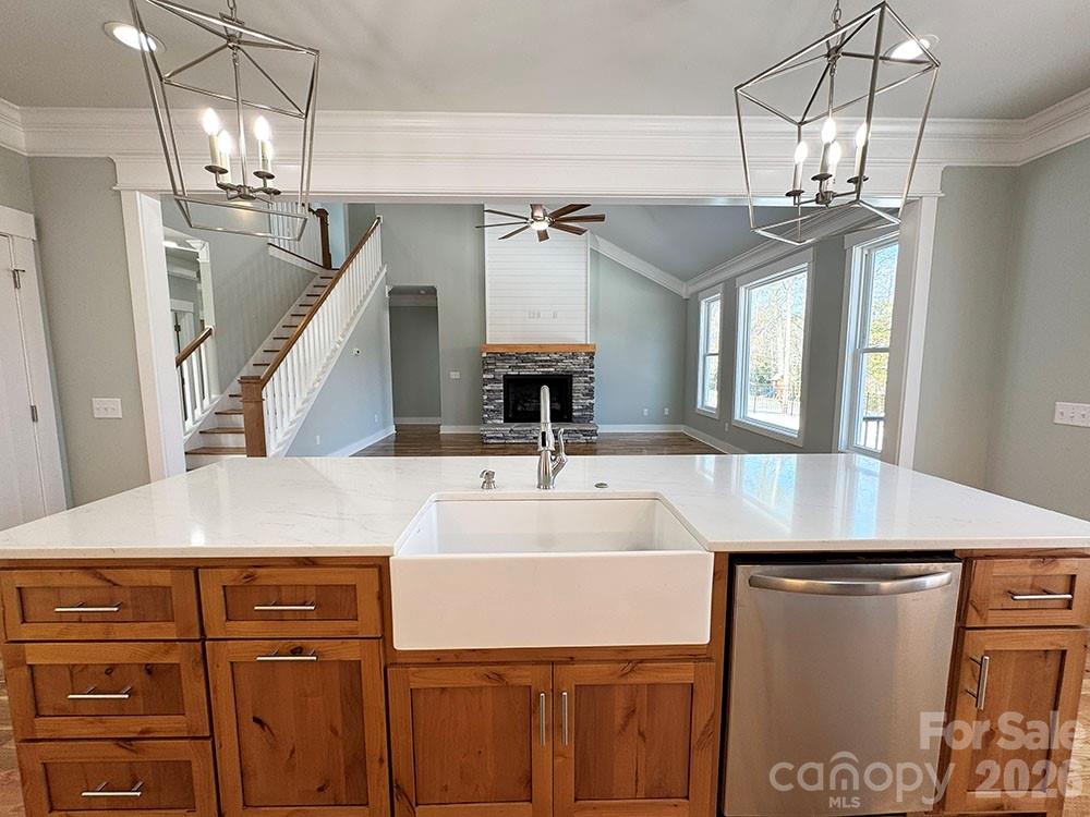 3635 46th Avenue NE Hickory NC 28601