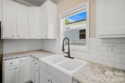 123 Bellamy Road Asheville NC 28806