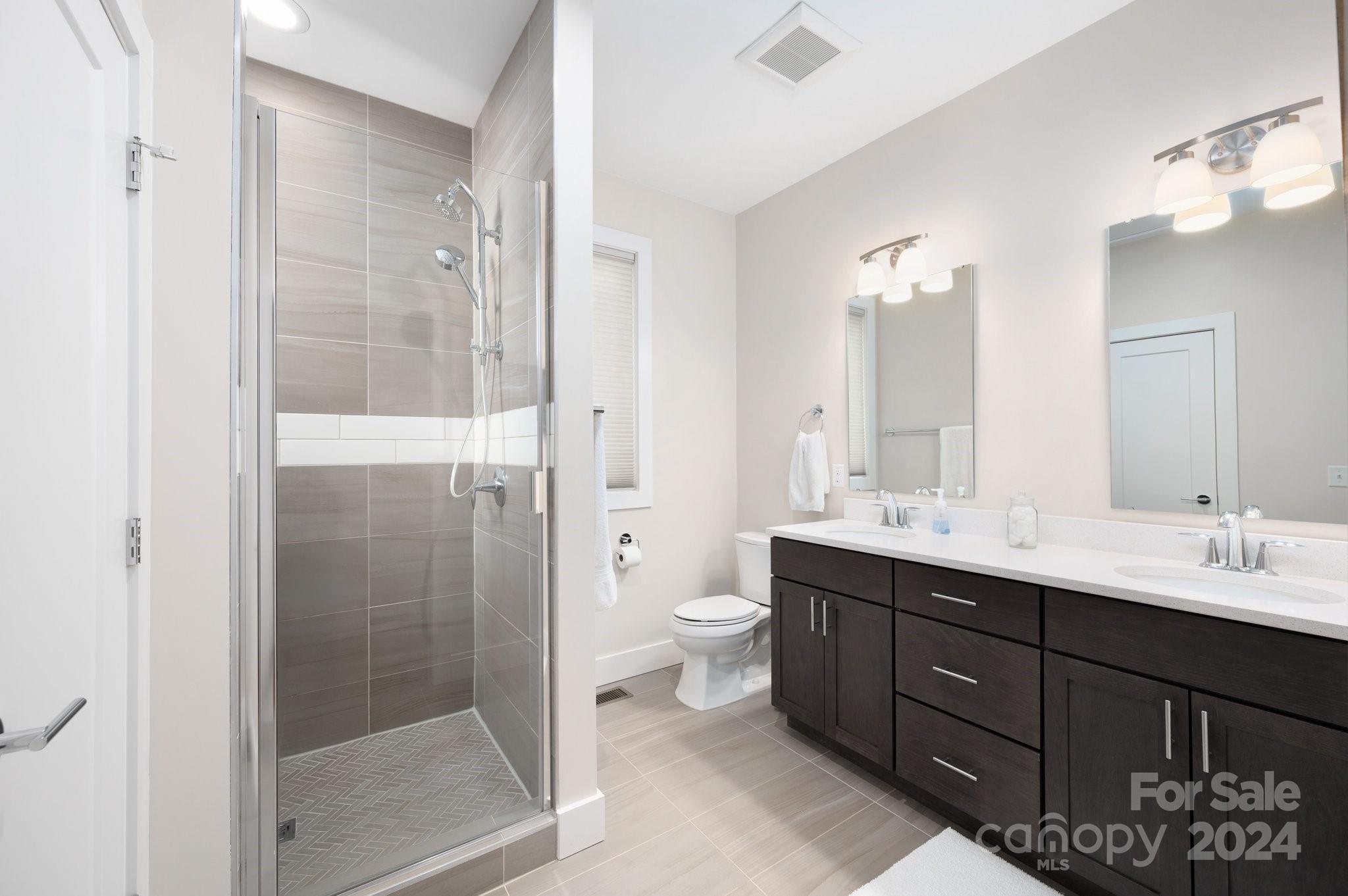 14 Mauricet Lane Asheville NC 28806