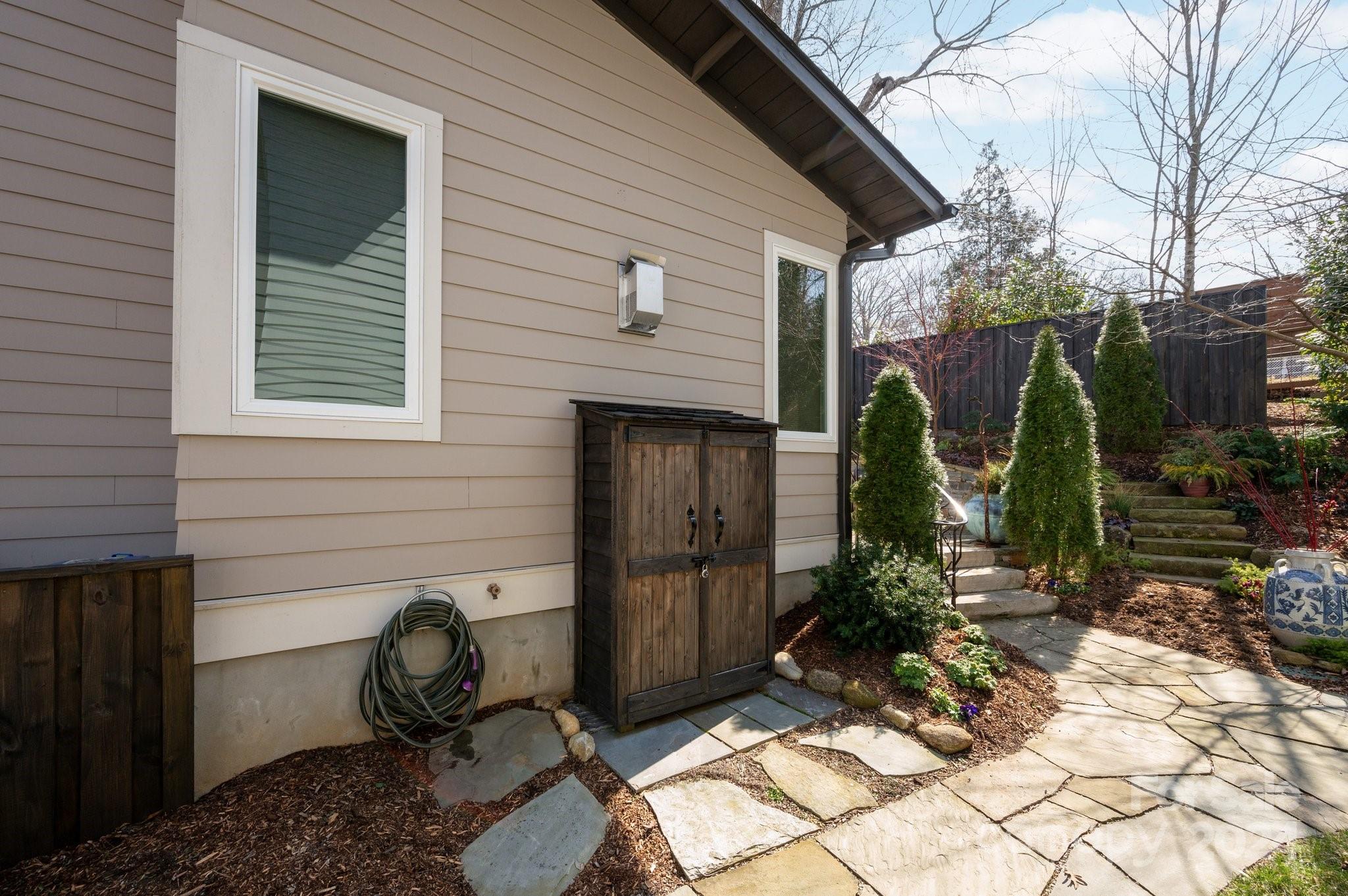 14 Mauricet Lane Asheville NC 28806