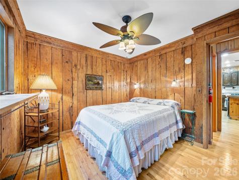 820 Wild Rose Lane Burnsville NC 28714