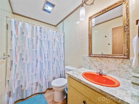 820 Wild Rose Lane Burnsville NC 28714