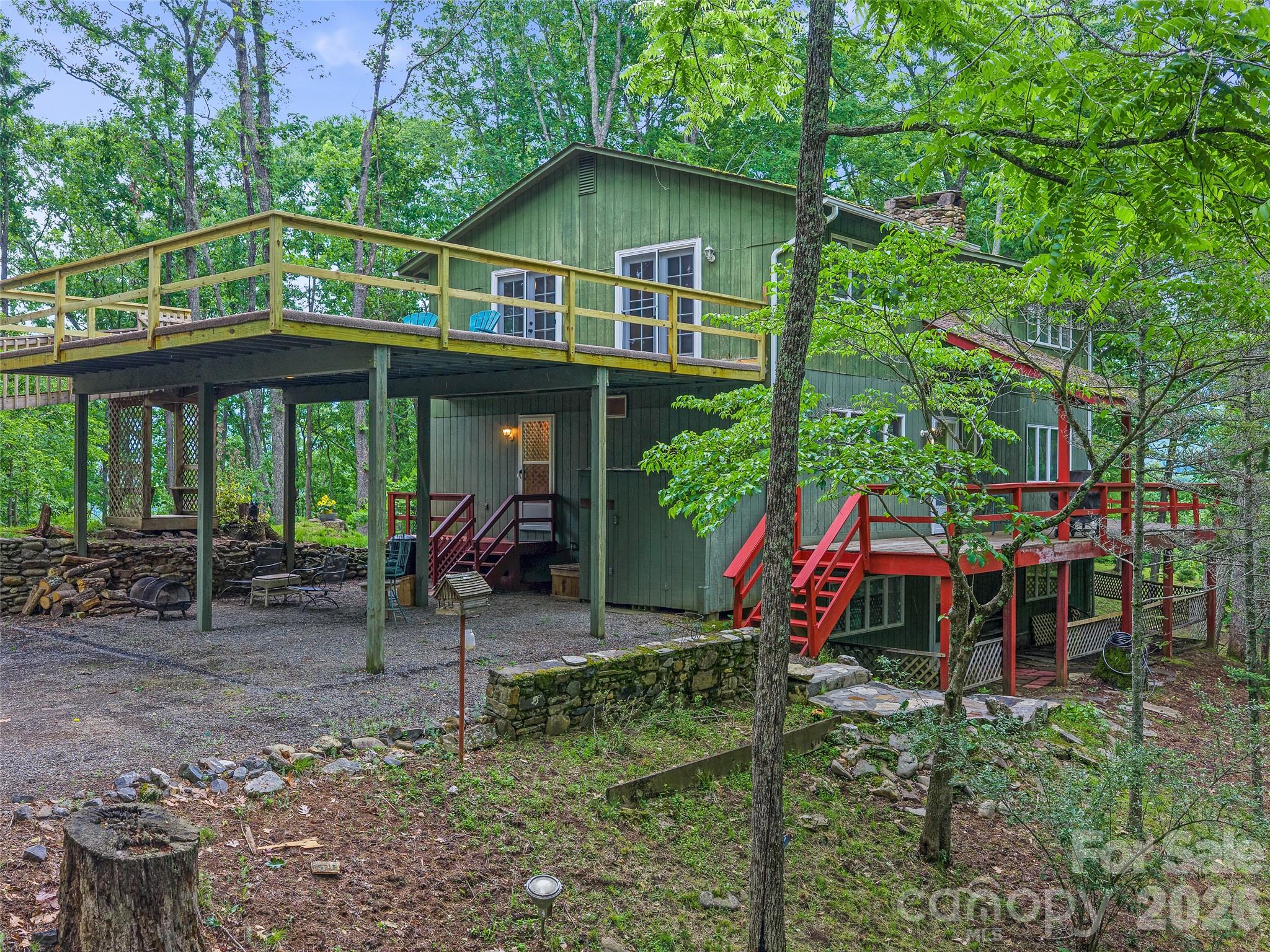 820 Wild Rose Lane Burnsville NC 28714