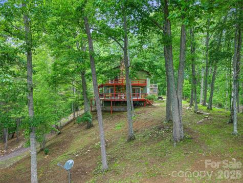820 Wild Rose Lane Burnsville NC 28714