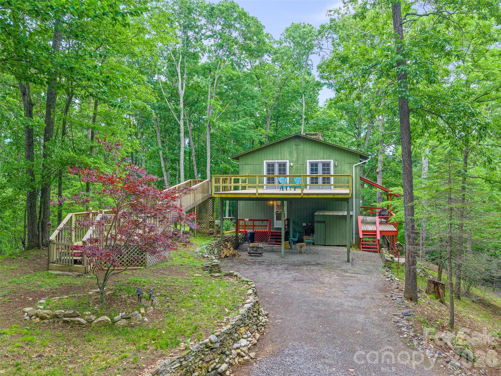 820 Wild Rose Lane Burnsville NC 28714