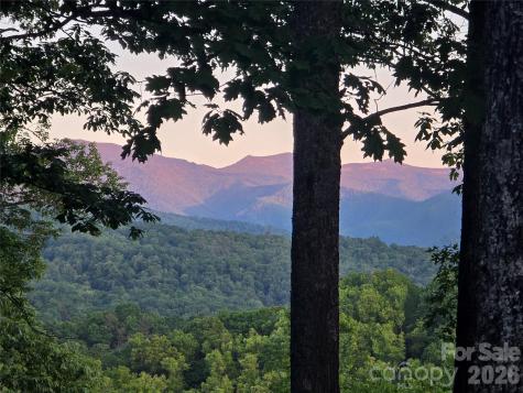 820 Wild Rose Lane Burnsville NC 28714