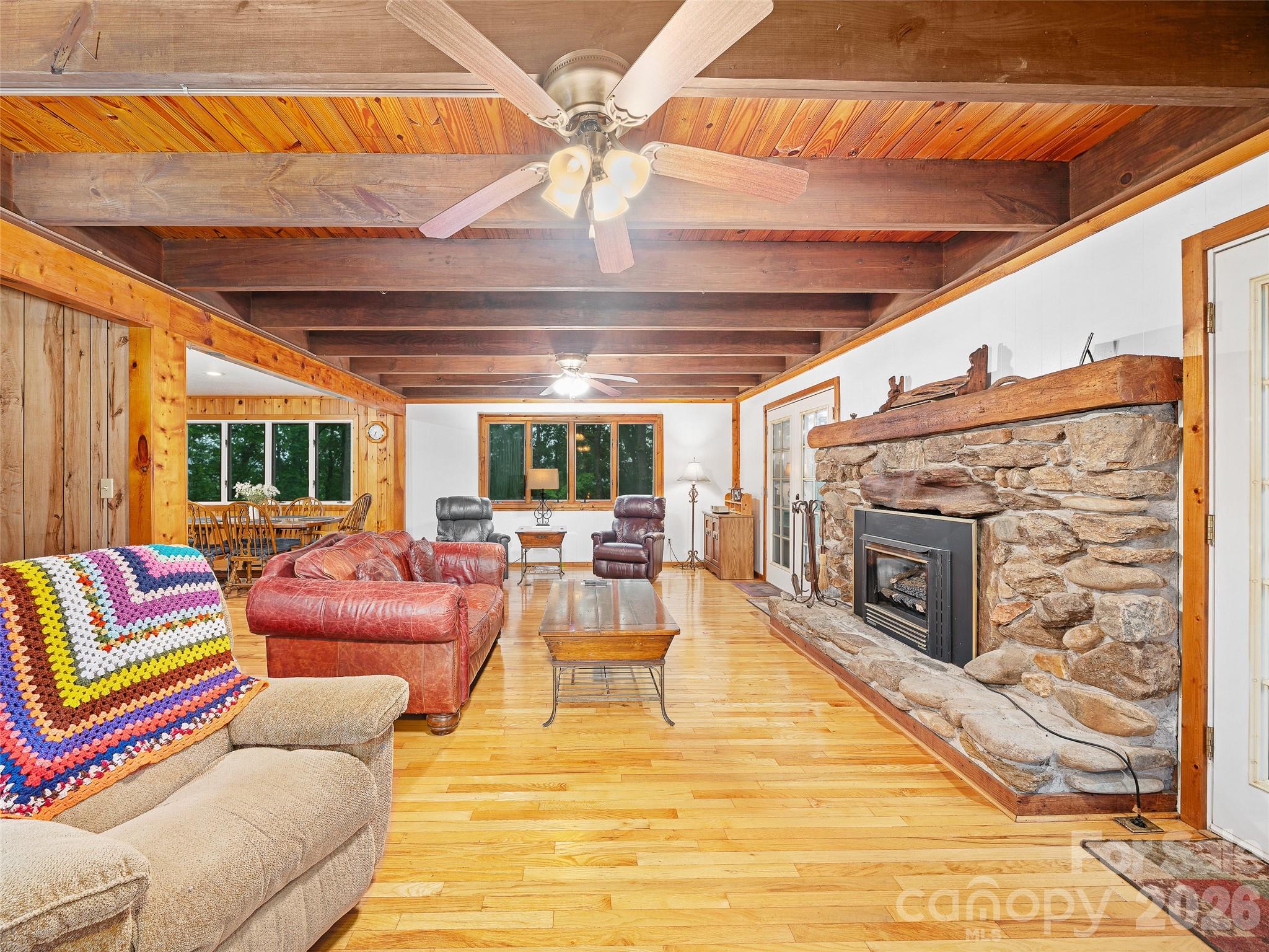 820 Wild Rose Lane Burnsville NC 28714
