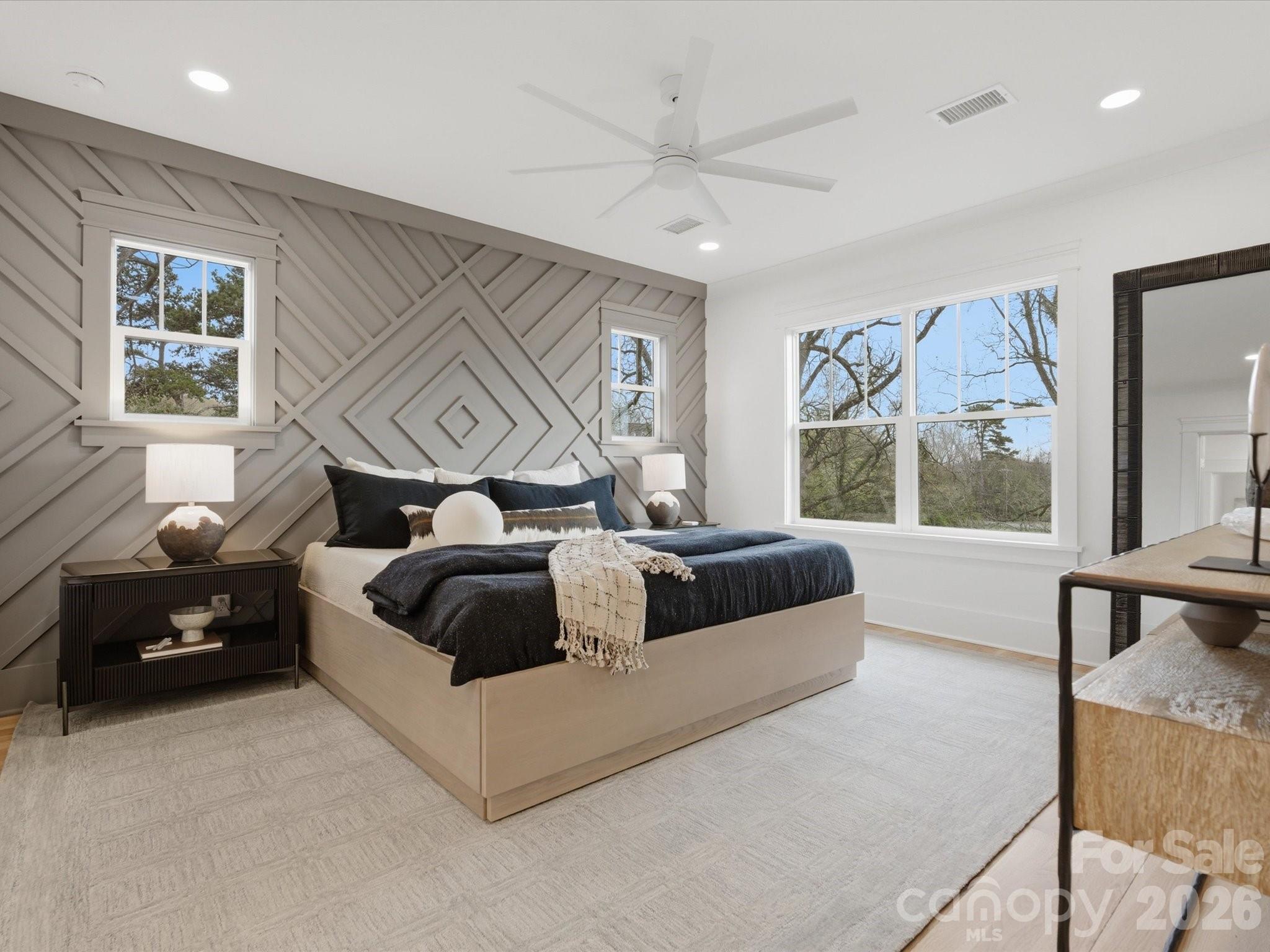 431 W Peterson Drive Charlotte NC 28203