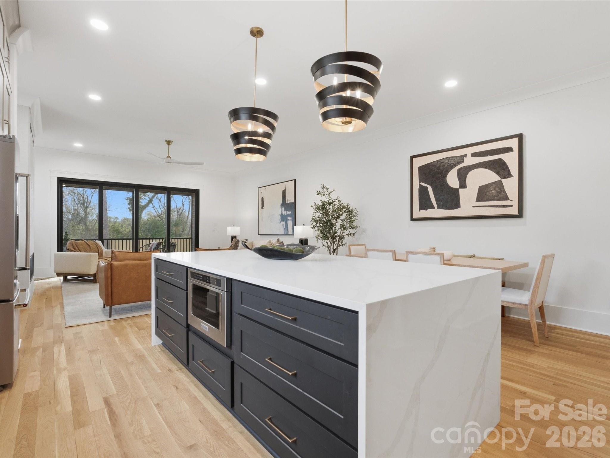 431 W Peterson Drive Charlotte NC 28203