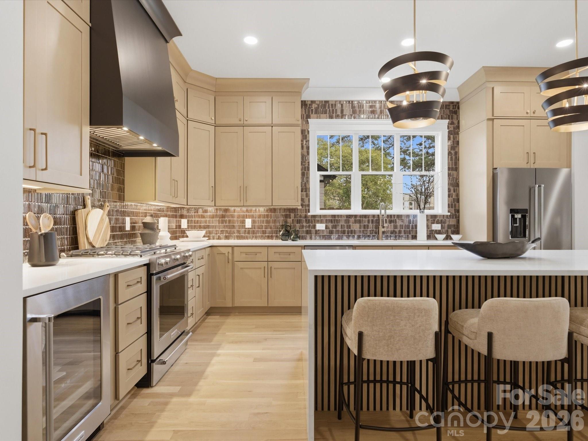 431 W Peterson Drive Charlotte NC 28203
