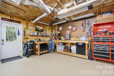 648 Cool Woods Drive Boone NC 28607
