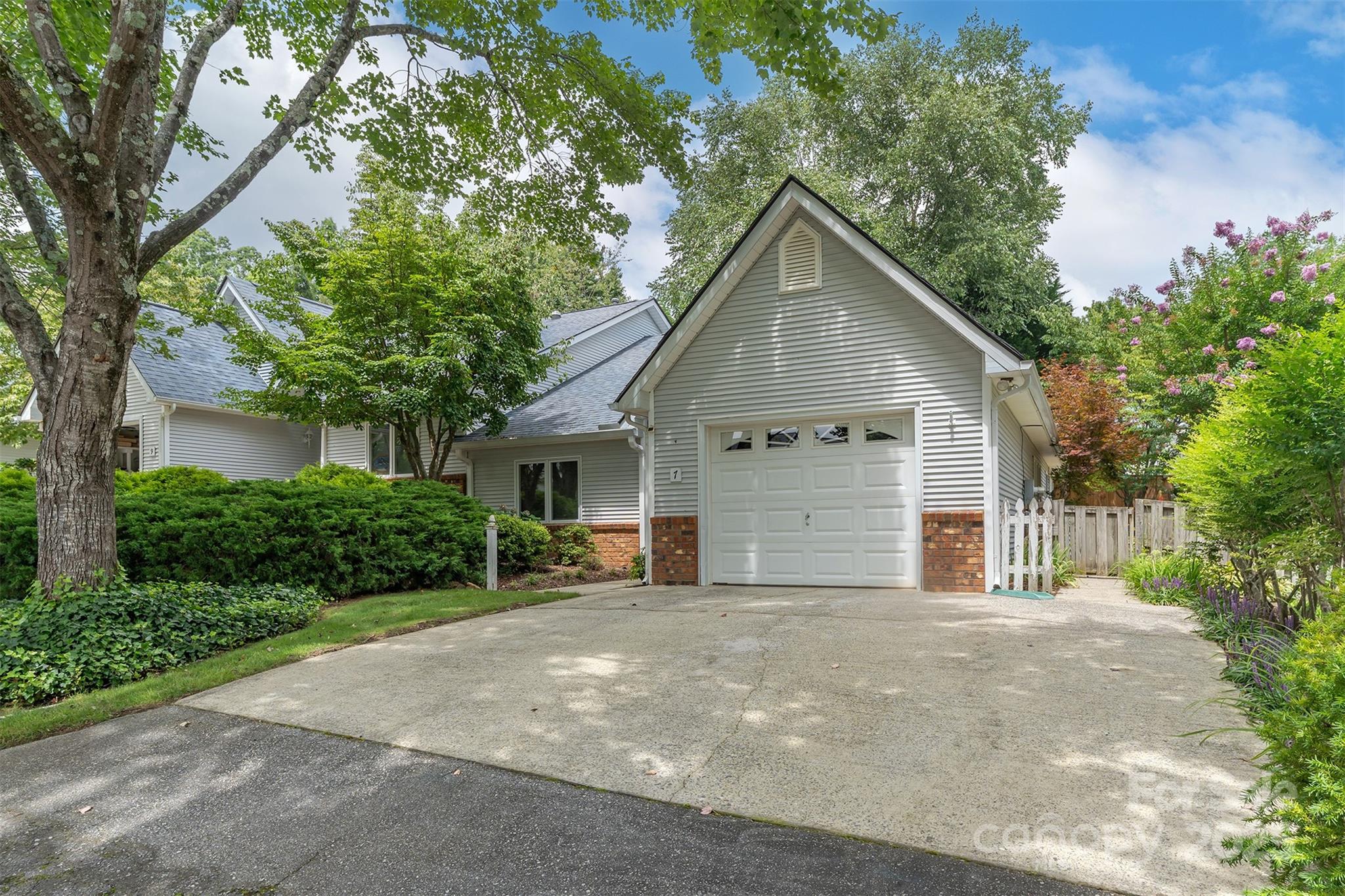 7 Silver Place Black Mountain NC 28711